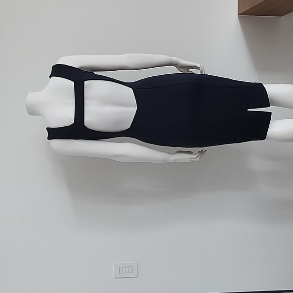 Elise Ryan sequin dress - Picture 4 of 7